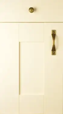 Click Here To Enlarge This Photo Of Wilton Shaker Style Kitchen Door and Drawer Fronts Oakgrain Finish in Cream