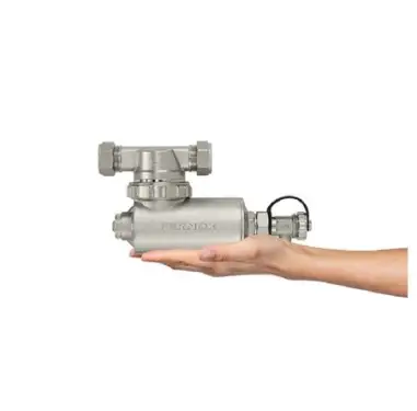 Click Here To Enlarge This Photo Of Fernox TF1 Omega 22mm Filter with Slip Socket Connections 62248